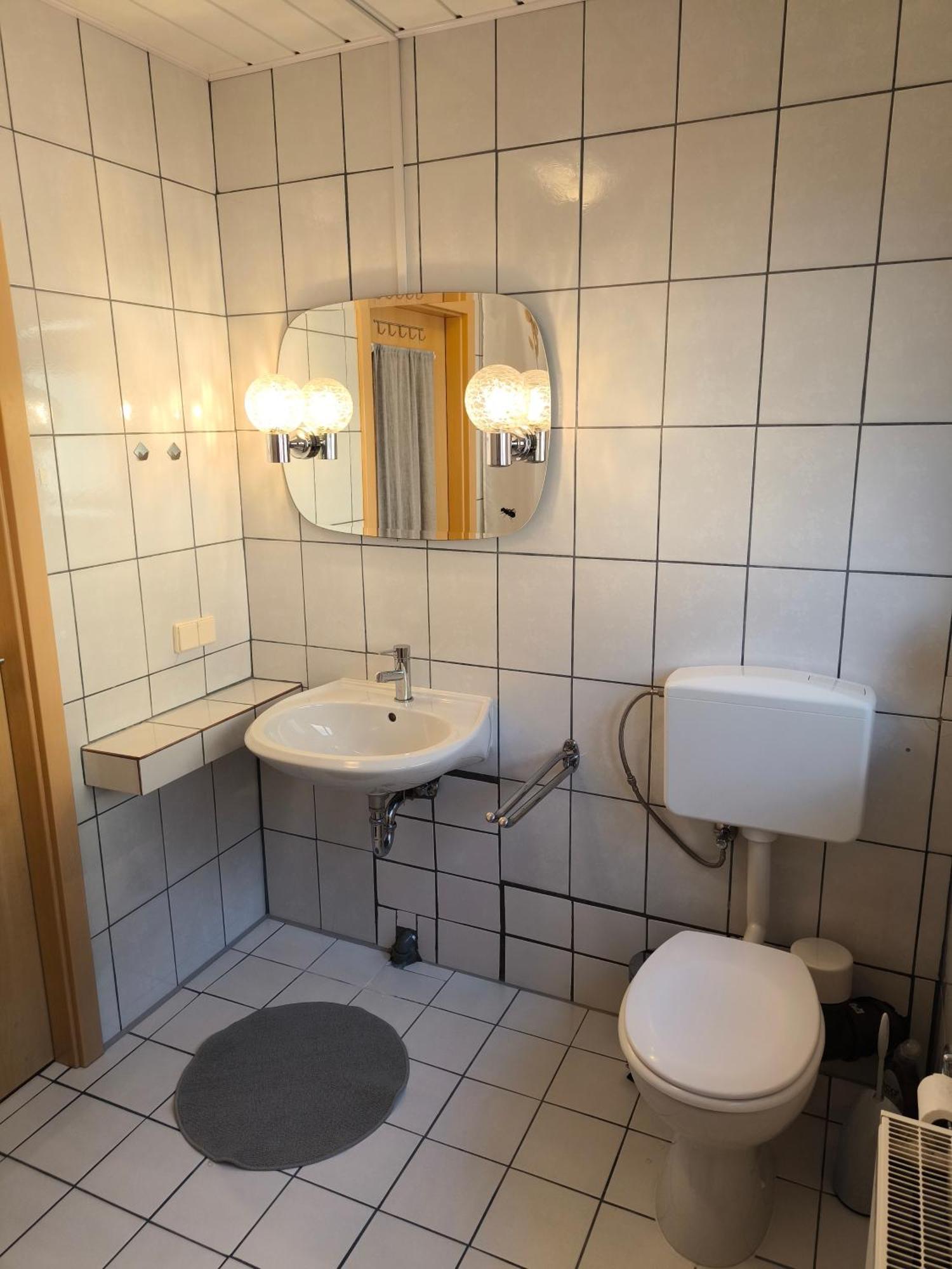 Haus Bahlo - Ferienwohnungen Attendorn Extérieur photo